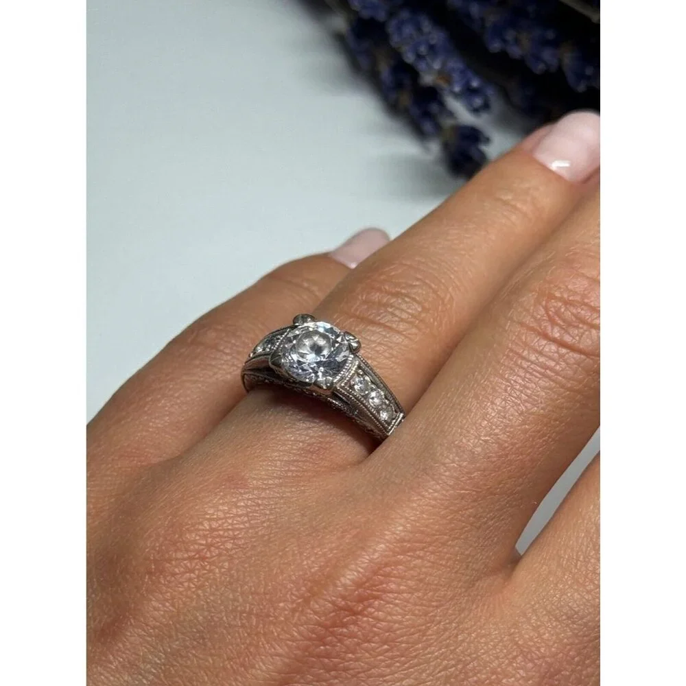 925 STERLING SILVER CZ RING SIZE 6